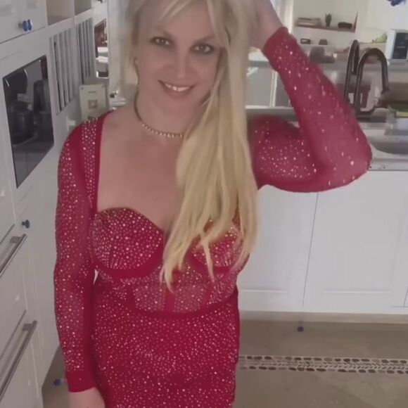 nwot Black with shiny crystals and mesh sleeves with adorned crystals, - Picture 14 of 14